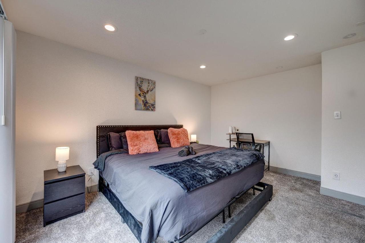 Luxury Midtown King One Bedroom Houston